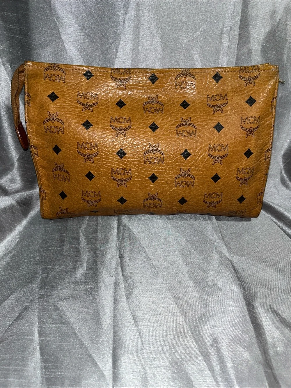 MCM Clutch - Picture 4 of 17